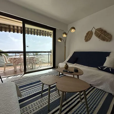 Apartment 2 Pieces Proche Avec Parking Et Climatisation - Fr-1-226-533 *